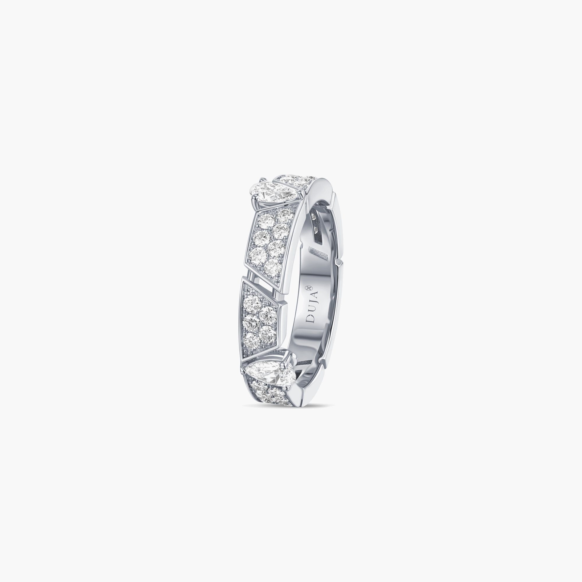 MUSE Pavé Classic Ring